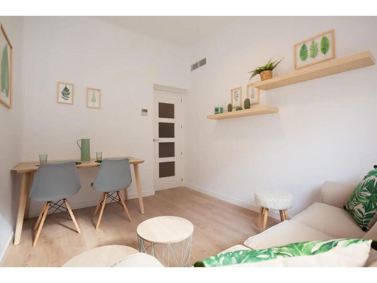 Retiro Park Apartments Madrid Exterior photo